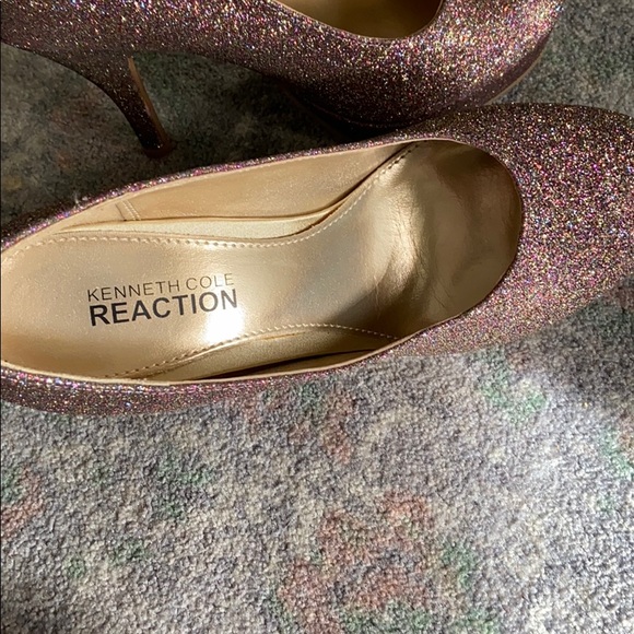 Kenneth Cole reaction glitter heels - Picture 2 of 4